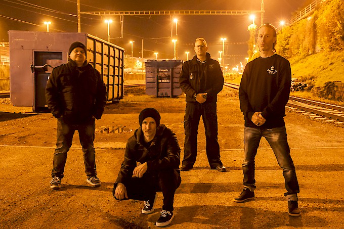 Swiss Band WHAT THE HELL Swiss Band WHAT THE HELL